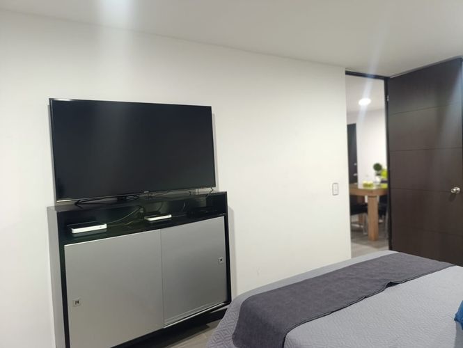 Apartamento de 1 alcoba en venta en El Poblado, Medellín, 65 m² · foto 5 de 20