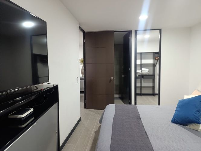 Apartamento de 1 alcoba en venta en El Poblado, Medellín, 65 m² · foto 12 de 20