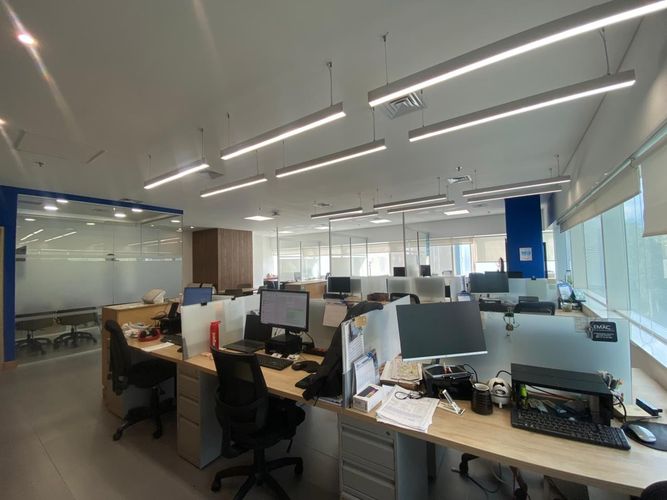 Oficina en arriendo en El Poblado, Medellín, 103 m² · foto 7 de 8
