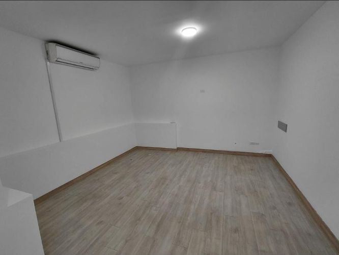 Local en arriendo en La Esmeralda, Itagüí, 114 m² · foto 3 de 6
