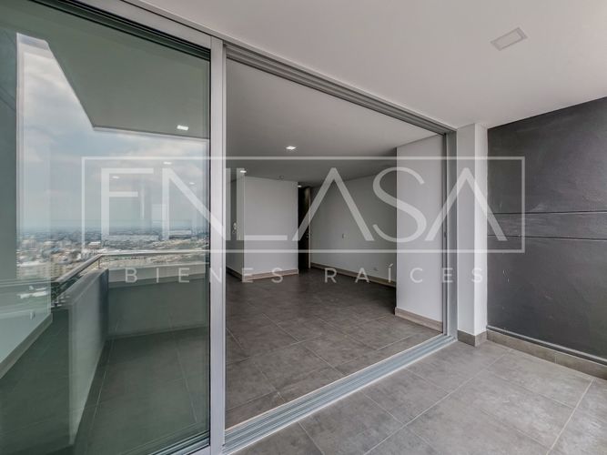 Apartamento de 3 alcobas en venta en Cristales, Cali, 122 m² · foto 9 de 24