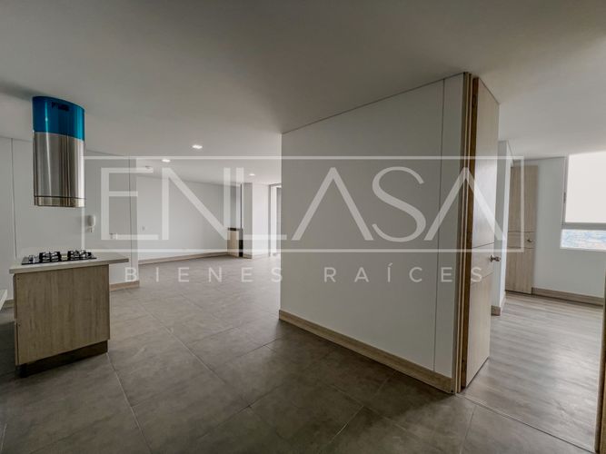 Apartamento de 3 alcobas en venta en Cristales, Cali, 122 m² · foto 19 de 24