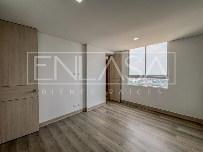 Apartamento de 3 alcobas en venta en Cristales, Cali, 122 m² · foto 20 de 24
