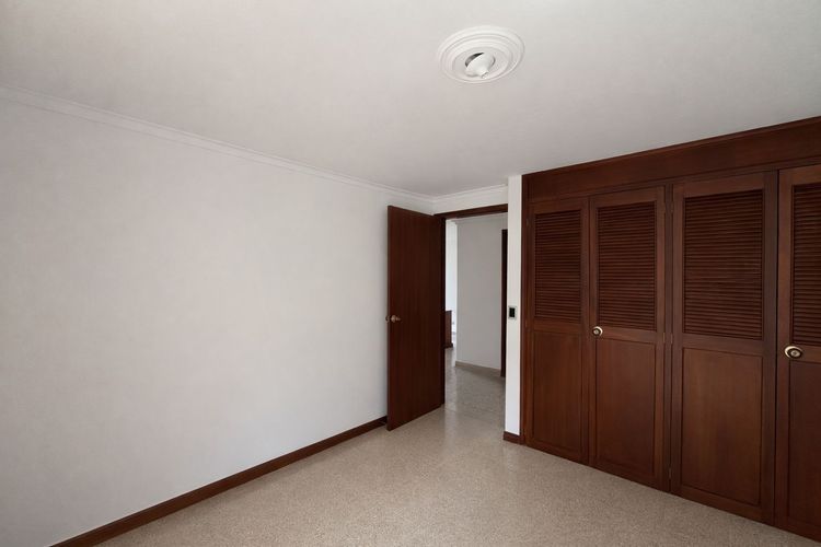 Apartamento de 3 alcobas en arriendo en La Florida, Medellín, 136 m² · foto 13 de 19