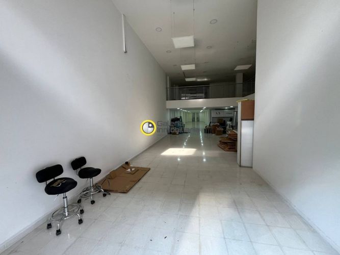 Local en arriendo en Centro, Bucaramanga, 220 m² · foto 2 de 9