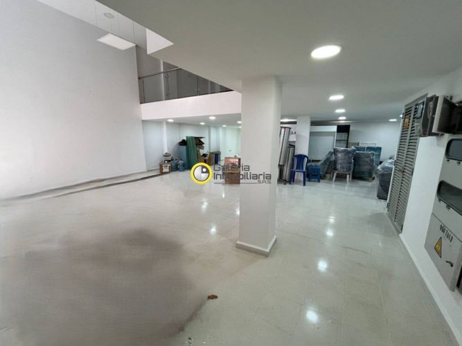 Local en arriendo en Centro, Bucaramanga, 220 m² · foto 6 de 9