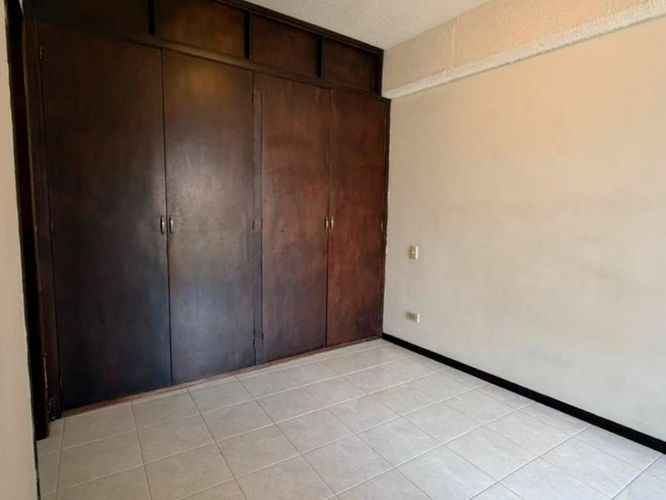 Apartamento de 3 alcobas en venta en Laureles, Medellín, 58 m² · foto 13 de 18
