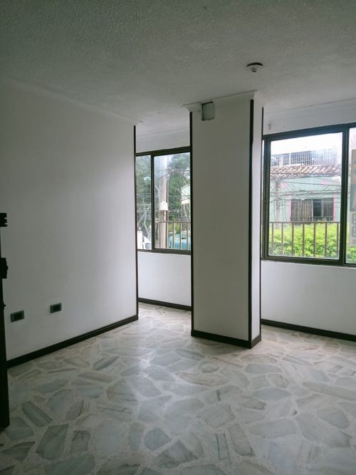 Edificio en venta en Municipal, Cali, 800 m² · foto 12 de 24