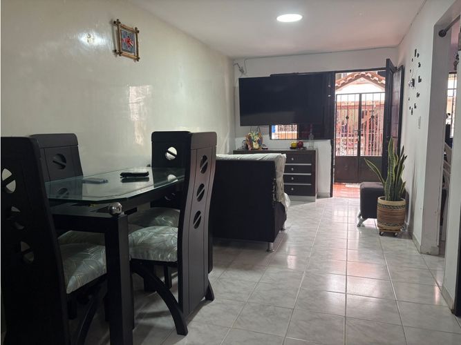 Apartamento de 3 alcobas en venta en Edimar, Piedecuesta, 45 m² · foto 3 de 4