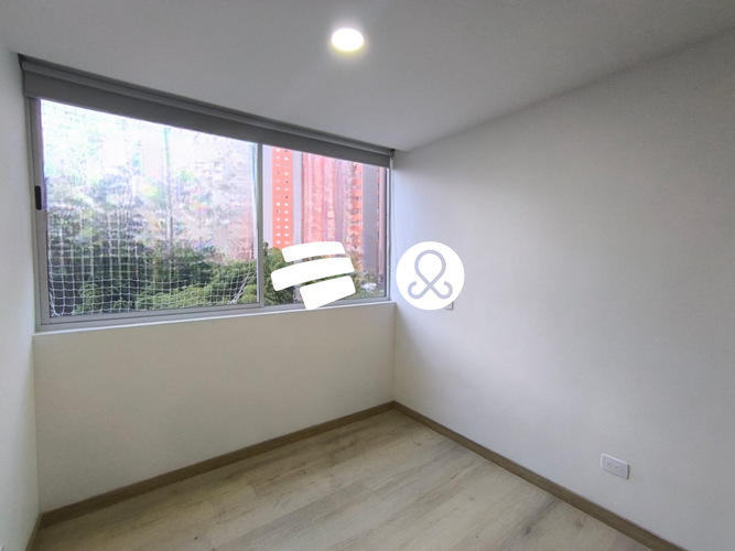 Apartamento de 3 alcobas en venta en Suramérica, Itagüí, 87 m² · foto 12 de 24