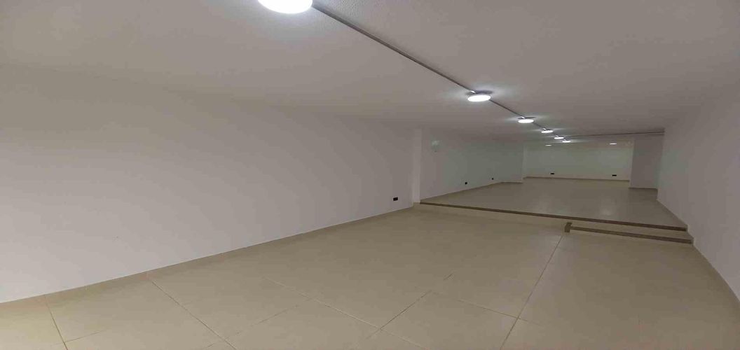 Local en arriendo en La Rambla, Manizales, 75 m² · foto 2 de 24