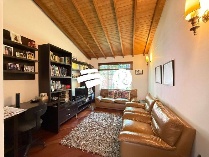 Casa de 4 alcobas en venta en El Poblado, Envigado, 303 m² · foto 19 de 24
