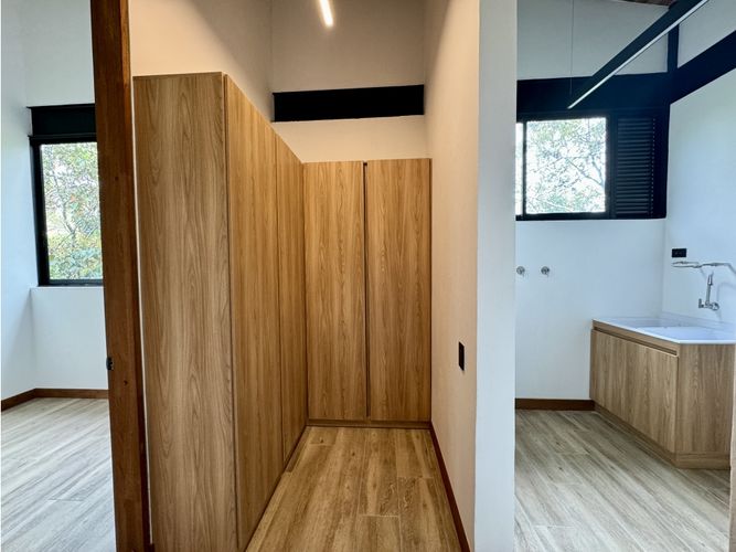 Casa de 3 alcobas en venta en Pantanillo, El Retiro, 330 m² · foto 11 de 12