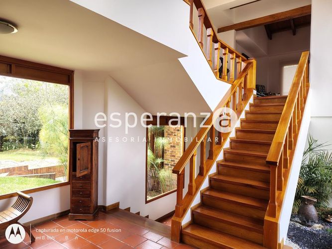 Casa de 5 alcobas en venta en Guaymaral, Bogotá, 385 m² · foto 13 de 24