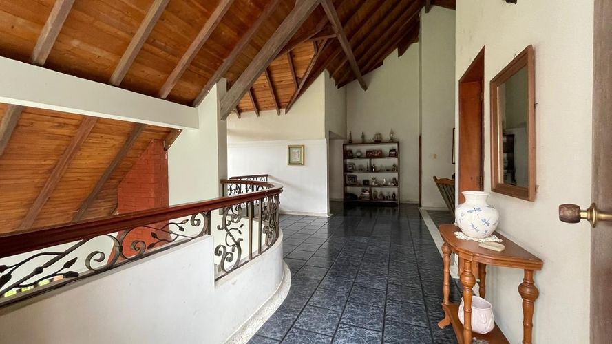 Casa de 5 alcobas en venta en Menzuly, Piedecuesta, 600 m² · foto 12 de 24