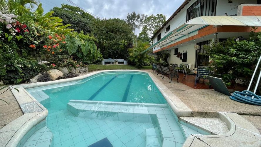 Casa de 5 alcobas en venta en Menzuly, Piedecuesta, 600 m² · foto 14 de 24