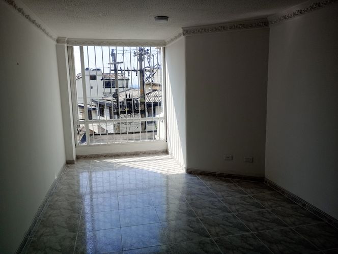 Apartaestudio en venta en Chapinero Alto, Bogotá, 44 m² · foto 2 de 10