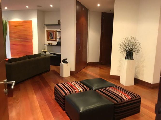 Apartamento en venta en Los Rosales, Bogotá · foto 4 de 17