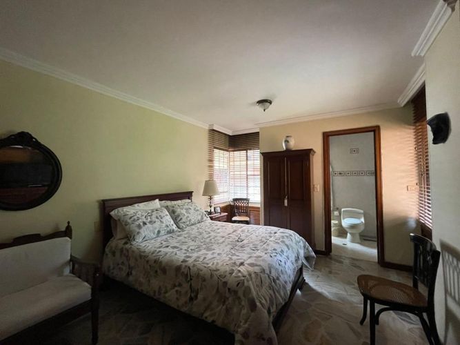 Apartamento de 3 alcobas en venta en La Arboleda, Cali, 186 m² · foto 12 de 18