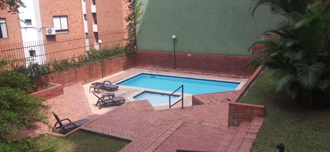 Apartamento de 3 alcobas en venta en La Arboleda, Cali, 186 m² · foto 16 de 18
