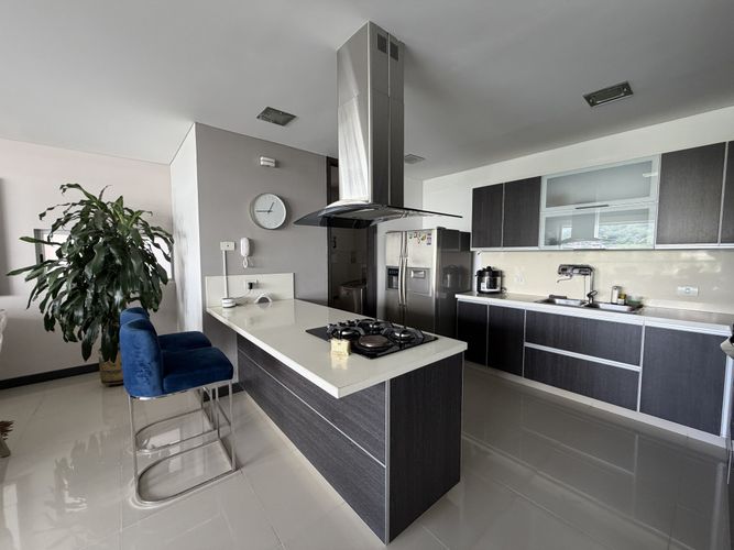Apartamento de 3 alcobas en venta en Normandia, Cali, 190 m² · foto 7 de 9