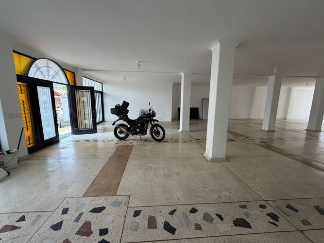 Local en arriendo en Prados Del Norte, Cali, 250 m² · foto 3 de 12