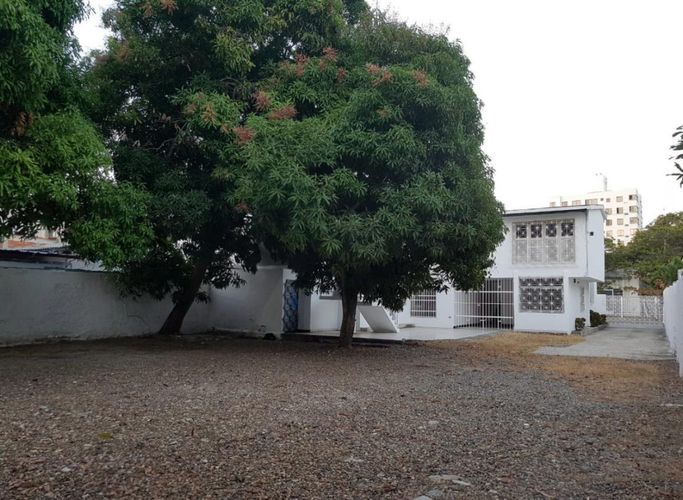 Casa de 15 alcobas en venta en Manga, Cartagena, 425 m² · foto 8 de 9
