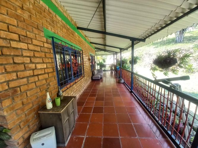 Finca en venta en Canadas Potreritos, Ibagué, 72 m² · foto 3 de 24