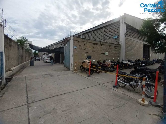 Bodega en venta en Ceballos, Cartagena, 3360 m² · foto 2 de 10