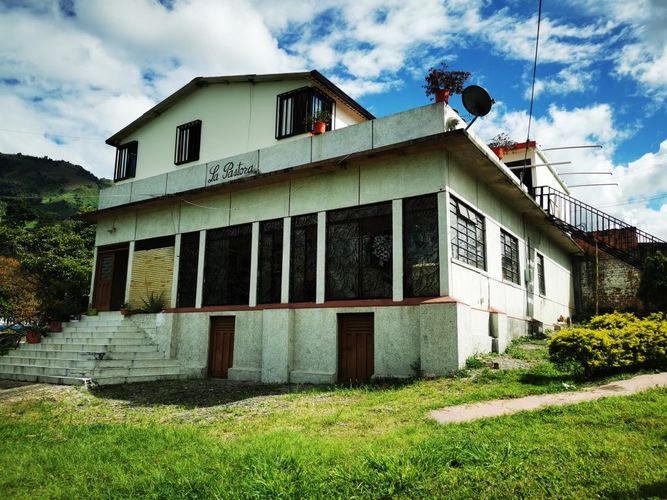 Finca en venta en Boqueron, Ibagué, 379 m² · foto 5 de 24