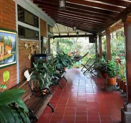 Casa de 4 alcobas en venta en La Reforma, Yumbo, 220 m² · foto 6 de 13