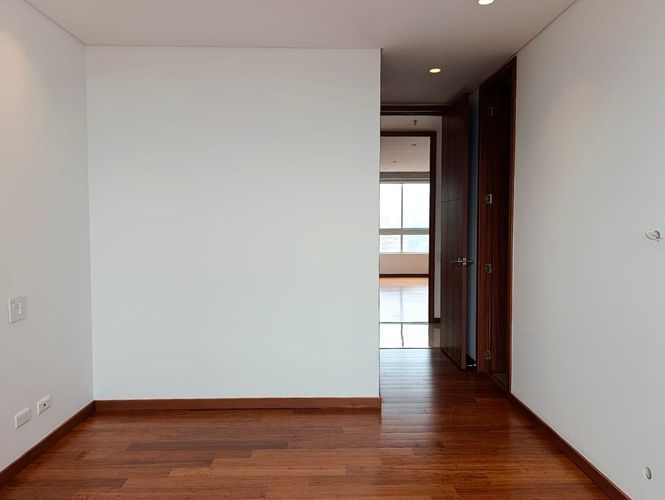 Apartamento de 4 alcobas en venta en El Poblado, Medellín, 200 m² · foto 9 de 19
