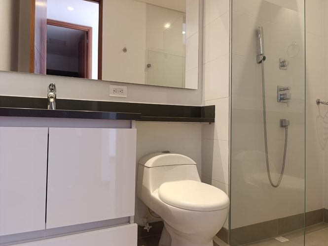 Apartamento de 4 alcobas en venta en El Poblado, Medellín, 200 m² · foto 17 de 19