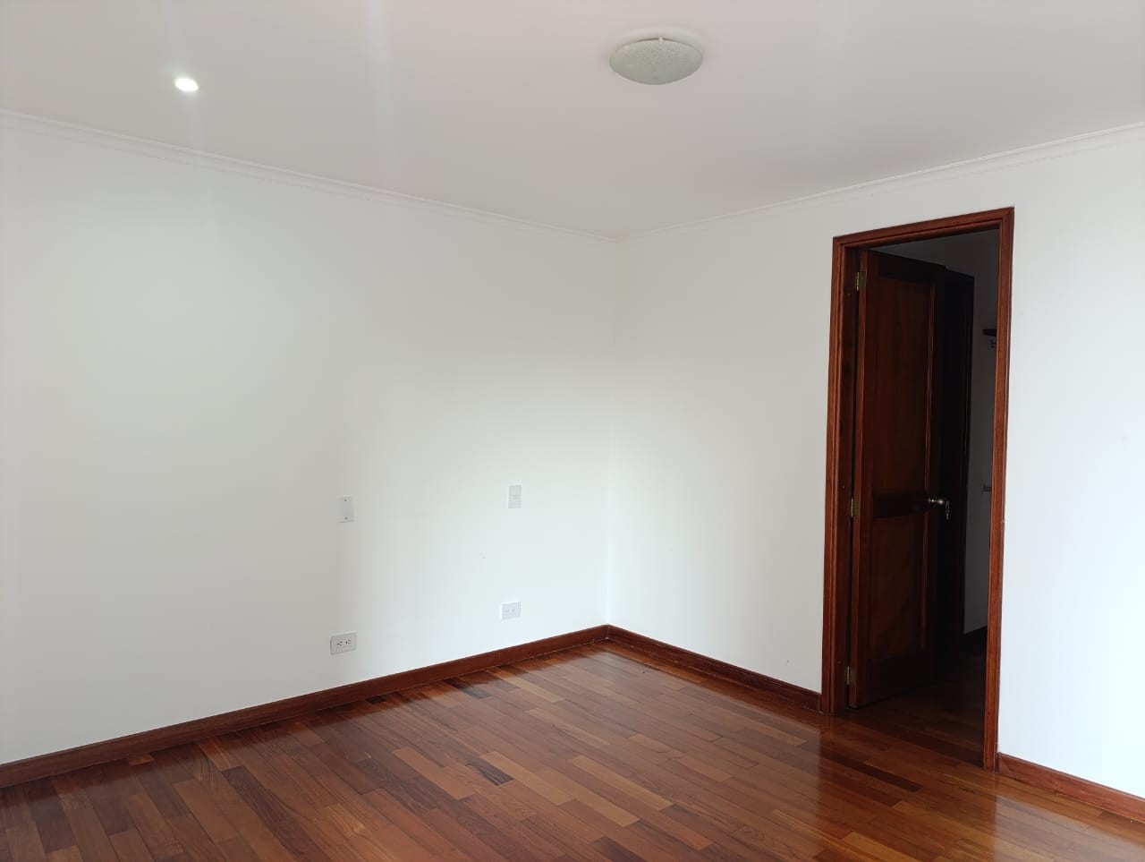 Apartamento en arriendo en El Poblado, Medellín · foto 9 de 18