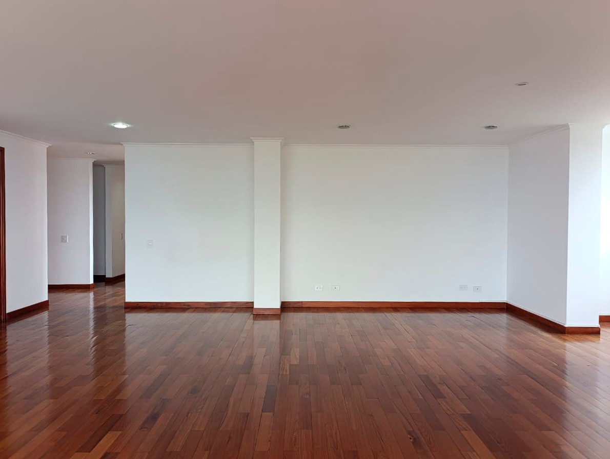 Apartamento en arriendo en El Poblado, Medellín · foto 10 de 18