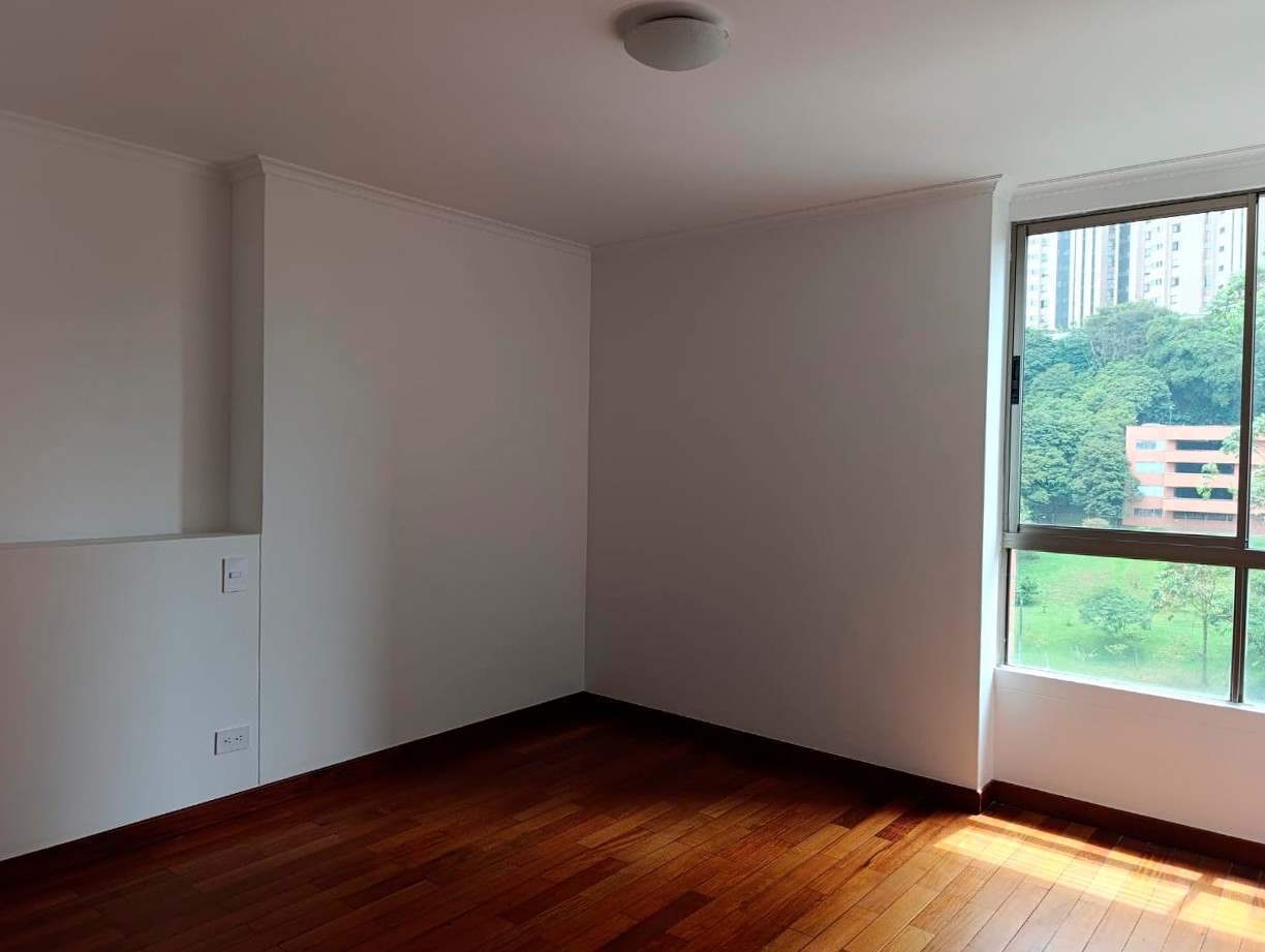 Apartamento en arriendo en El Poblado, Medellín · foto 15 de 18