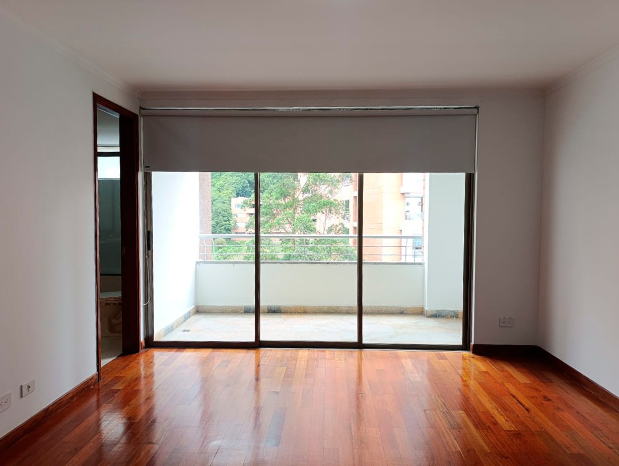 Apartamento en arriendo en El Poblado, Medellín · foto 4 de 18