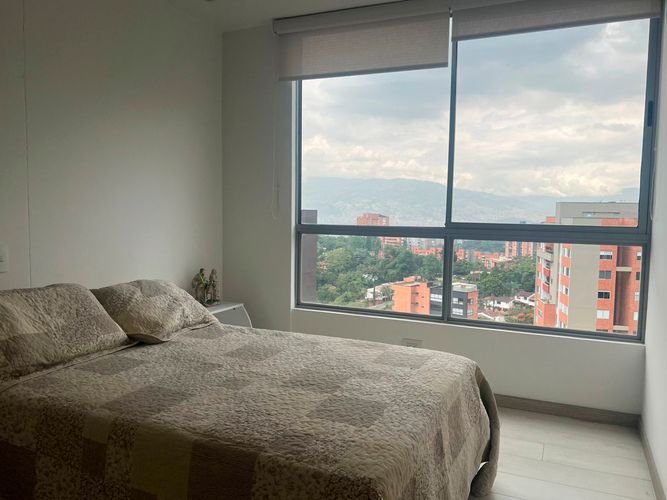 Apartamento de 3 alcobas en arriendo en Loma Del Esmeraldal, Envigado, 125 m² · foto 12 de 18
