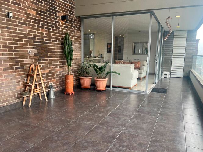 Apartamento de 3 alcobas en arriendo en Loma Del Esmeraldal, Envigado, 125 m² · foto 18 de 18