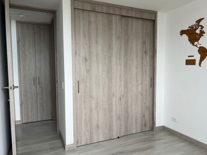Apartamento de 3 alcobas en arriendo en Loma Benedictinos, Medellín, 98 m² · foto 15 de 18