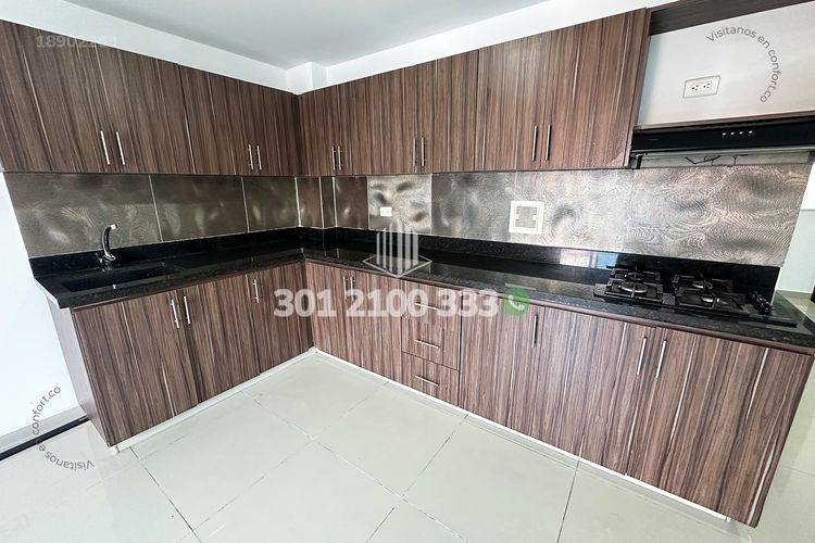 Apartamento de 4 alcobas en arriendo en Las Acacias, Medellín, 145 m² · foto 11 de 24