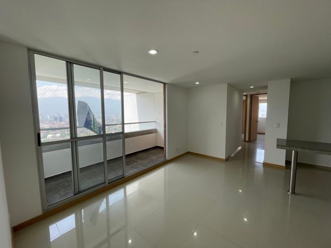 Apartamento de 3 alcobas en arriendo en Guaduales De La Abadia, Envigado, 75 m² · foto 5 de 14