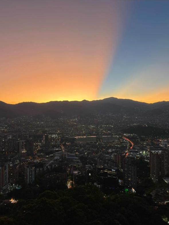 Apartamento en venta en Loma Del Indio, Medellín · foto 19 de 20