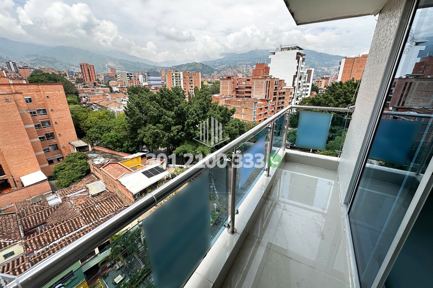 Apartamento en arriendo en Laureles, Medellín · foto 5 de 24