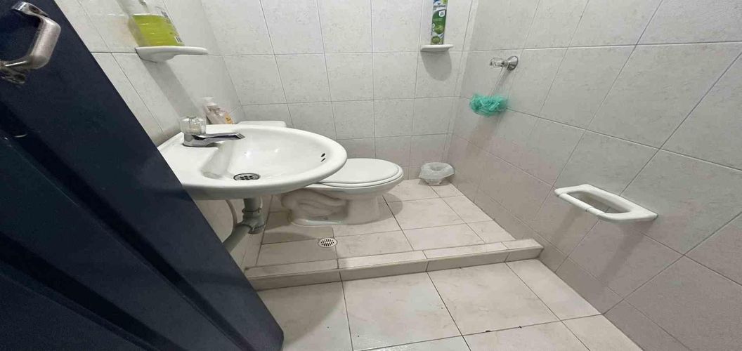 Bodega en venta en Ub. Villa Fanny, Dosquebradas, 484 m² · foto 12 de 21