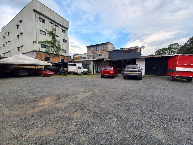 Lote en arriendo en Santa Monica, Dosquebradas, 936 m² · foto 4 de 15