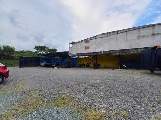 Lote en arriendo en Santa Monica, Dosquebradas, 936 m² · foto 11 de 15