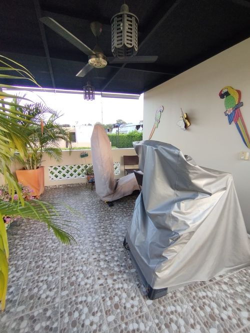 Casa de 4 alcobas en venta en Ricaurte, 226 m² · foto 18 de 24