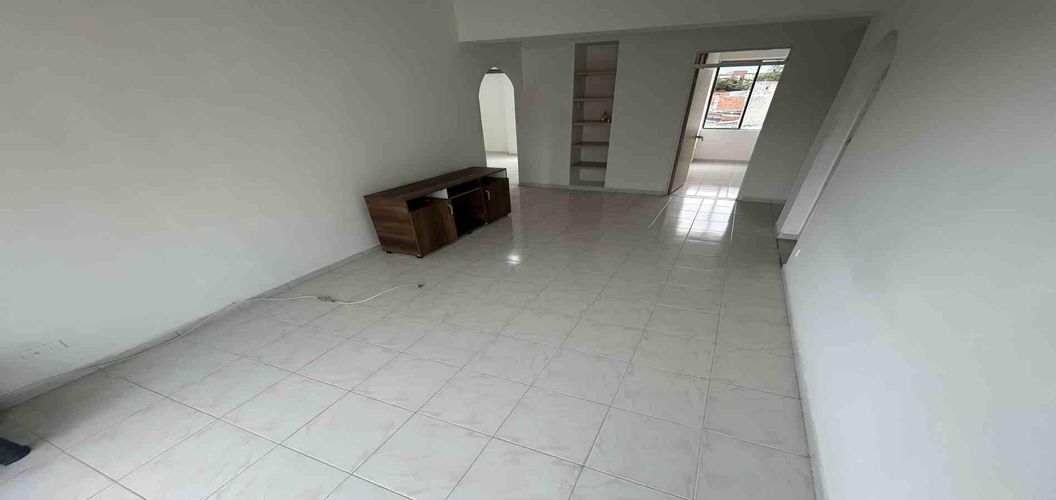 Apartamento de 3 alcobas en venta en Ciudadela Pereira, Pereira, 45 m² · foto 2 de 17