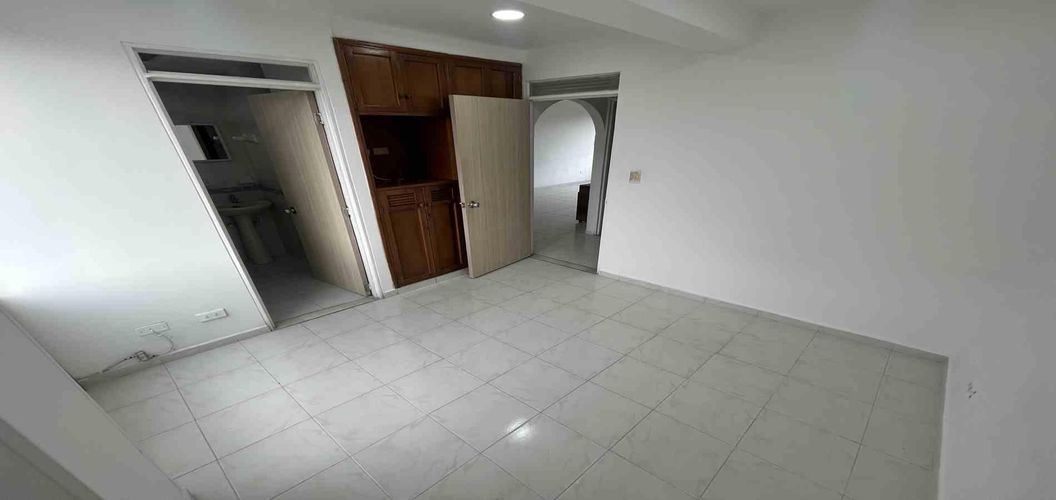 Apartamento de 3 alcobas en venta en Ciudadela Pereira, Pereira, 45 m² · foto 5 de 17